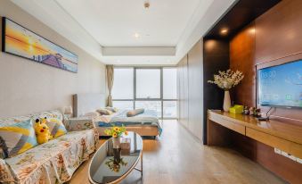 Xinsu E-sports Scenic Apartment (Qingdao Zhanqiao Railway Station)