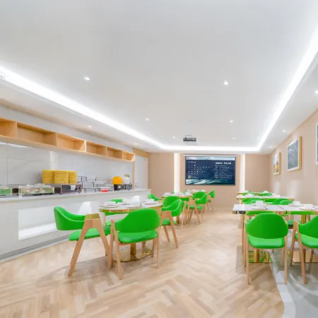 Vienna 3 Best Hotel (Anyang Shuiye Fuyan Avenue)