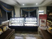 Maisonette Hotels & resorts Naran - breakfast