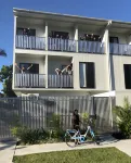 Redhill Cairns Living - Martyn St - 2-Star