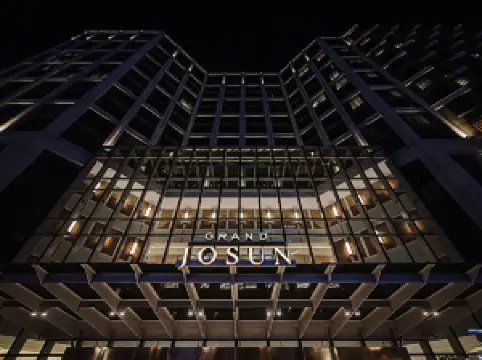 แกรนด์ โจซอน บูซาน