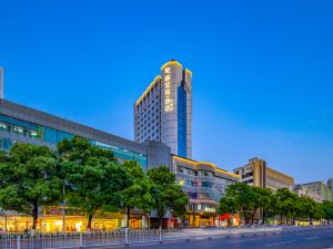 Licheng Heyi Hotel (Changsha Wuyi Square IFS International Financial Center)