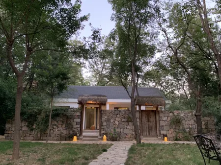 Qingzhou Kangaroo Resort Hotel Отели рядом с достопримечательностью «Huanghua Creek»