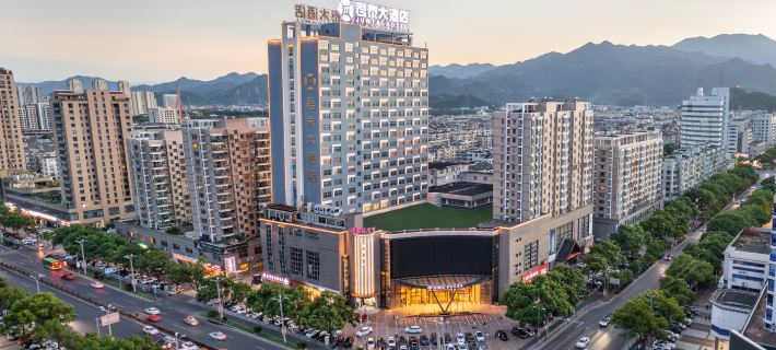 New Juntai Hotel Hotel di Linhai