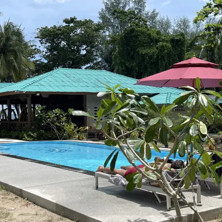 Koh Jum Delight Beach