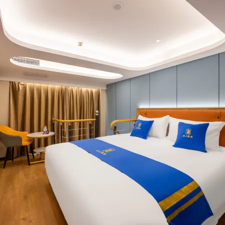 Super 8 Collection Hotel Beijing Guomao Baiziwan Subway Station Отели рядом с достопримечательностью «Станция Sihui»