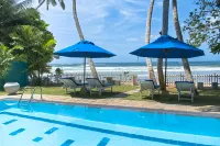 Smeralda Beach Hotel Dikwella - de playa