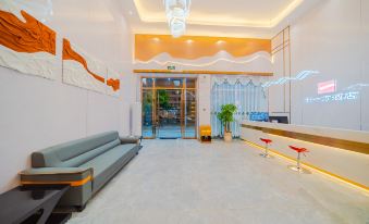 Xinyifang Hotel (Jieyang Jinxianmen)