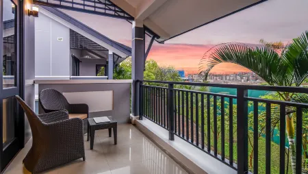 Da Nang - Mikazuki Japanese Resorts & Spa Отели рядом со станцией Đà Nẵng Railway Station