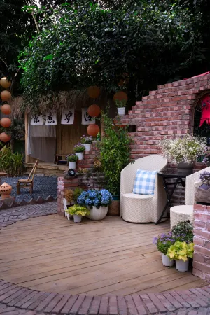 Alieti Rainforest Secret Garden Отели рядом с достопримечательностью «Menghanman Tingfota Temple»