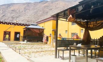 Yinyian Time Hot Spring Homestay