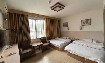 Red Ant Hotel