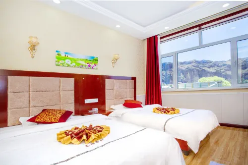 Colorful Danzhenweige Hotel