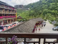 龍脊梯田盛景山荘（壯界停車場千層天梯） - 絶景