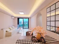 When I was a child, I stayed at the hotel (Qilou City Branch) - Mountain view