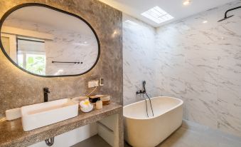 Jungle Amaranth Villa Canggu – Exclusive 3BR Retreat with Pool, Modern Amenities and Top Location