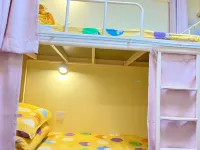 Shenzhen Orange Youth Apartment (Luohu Port Railway Station)