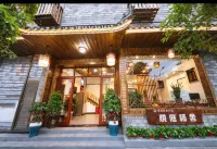 Yueting Nanshe Boutique River View Bed and Breakfast