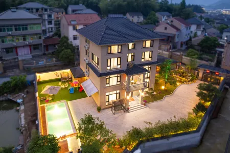 chenlichengwai Homestay Отели рядом с достопримечательностью «Chuiyun Tongtian River»