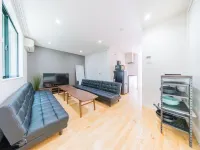 10min on foot from Hirai Station. 11min by train to Akihabara Station. 에도가와 역 주변 호텔