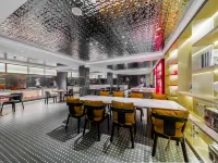Y.TUO Baotu Spring Jinan Hotel Отели рядом с достопримечательностью «Озеро Пяти драконов»