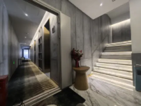 Wanhua 5G Hotel