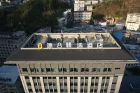 速8精選酒店（保康中醫院旅遊客運站店） - 停車場