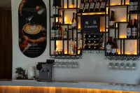Xiangwang Lake View Vacation Homestay (Puzhehei Scenic Area Branch) - bar