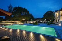 Xingye Time · Moganshan Ins Style Mountain Surrounding Wilderness Garden Boutique Stay