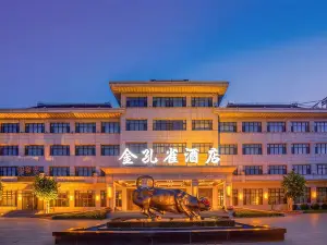 Golden Peacock Hot Spring Garden Hotel
