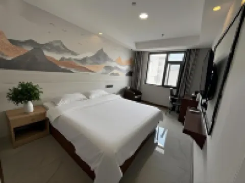Jingyue Select Hotel (Anyi Nanchang Vocational University Branch) Hotels in Anyi