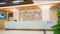 International Exchange Center (Yichun College) Hotel di Yichun