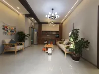 Comfortable Elegant Residence