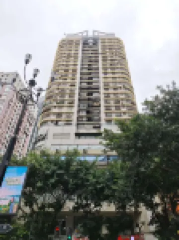 亮艷•半島高空江景青年旅舍（解放碑洪崖洞店）