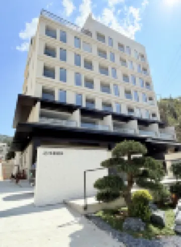 Heyuan Zijin Yueyuan Forest Hot Spring Resort Hotel