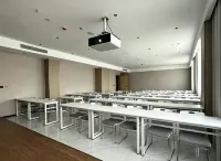 Elong Wanguo Hotel (Korla Lingshang Xingfu Tiandi Sijicheng)