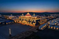 Qingyuan Mongolian Element Resort Hotel (Huitengxile Grassland) - Pet Friendly