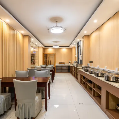 Nanning Orange Hotel (Lingli Middle School)