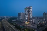 Linyi Lanshan Holiday Inn & Suites Hotels in Linyi Bus Terminal/Linyi University