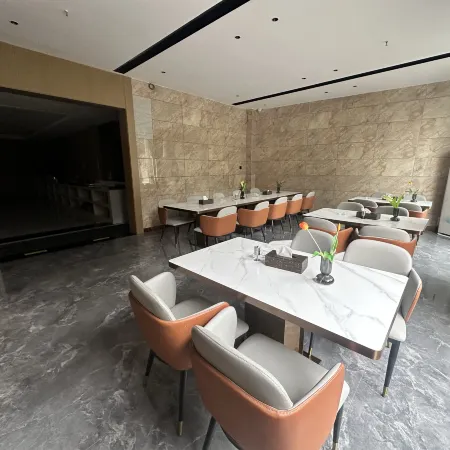 Mount Taishan Hotel