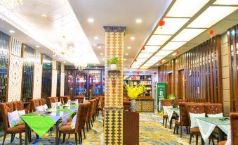 Dunhuang Carnival International Hotel (Shazhou Night Market)