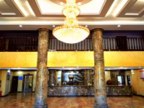 West Lake International Resort - 4-Star