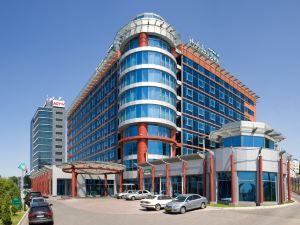 Holiday Inn Almaty, an IHG Hotel