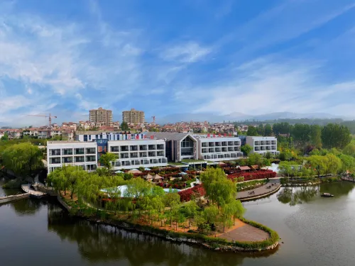 Colorful Resort Hotel Hotel a Sishui