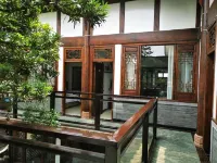 Pingle ancient town Green Garden Inn - Inns