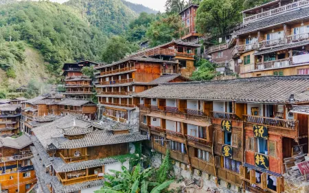 Guanjing Chuanshuo Gaokong Quanjing Dujia Meisu Inn