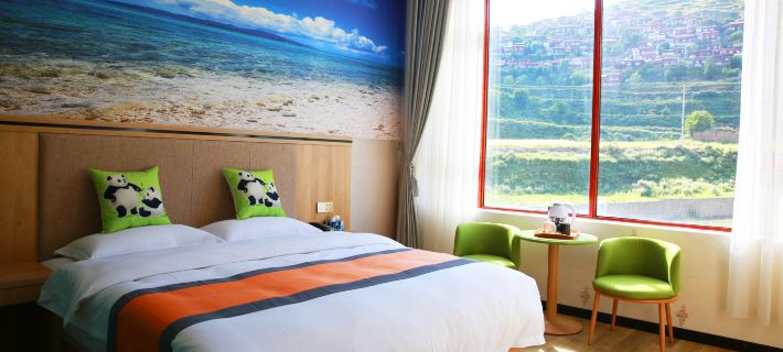 Genquequzhen Hotel Hotels in Luhuo