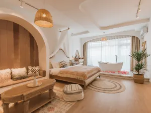The Koi Fish Designer Homestay