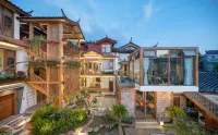 Grand Joli Grand Hotel · Jushi | Thousand and One Forest · Vacation Castle 헤이룽탄/흑룡담 호텔