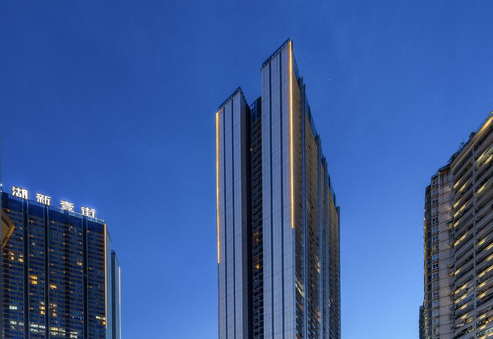 Rezen Select Hotel (Chongqing Guanyinqiao) - Housity